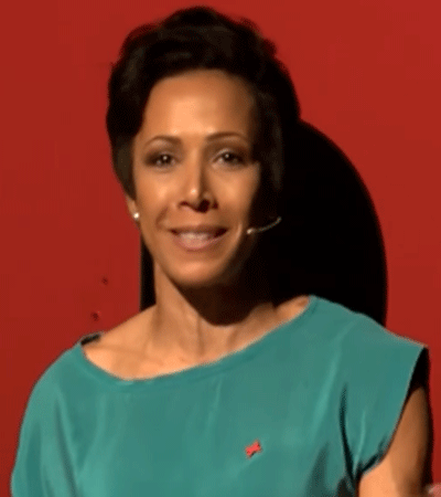 Kelly Holmes Height